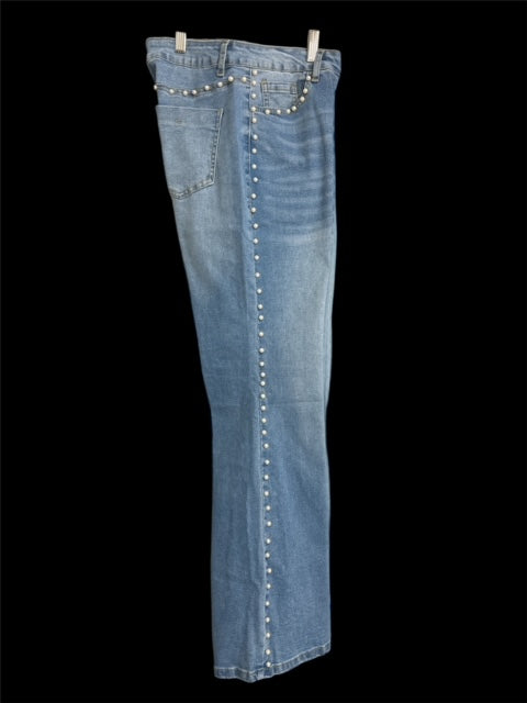 Pearls Jeans