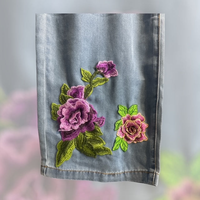 SOFT CHAJEANS, WITH INCRUSTED EMBROIDERY