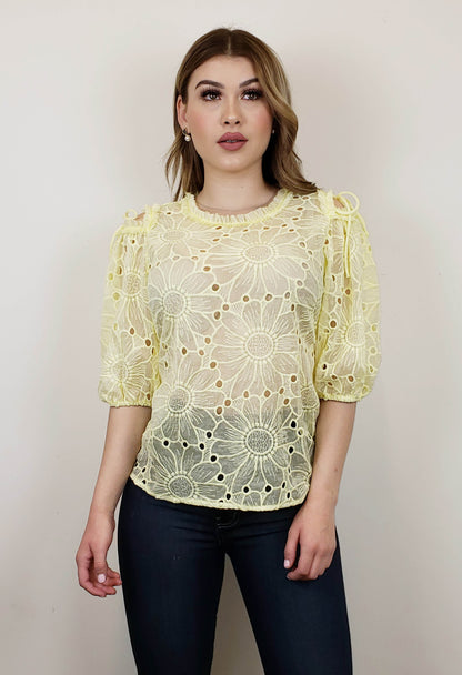 OPEN SHOULDER HOLE FLORAL TOP