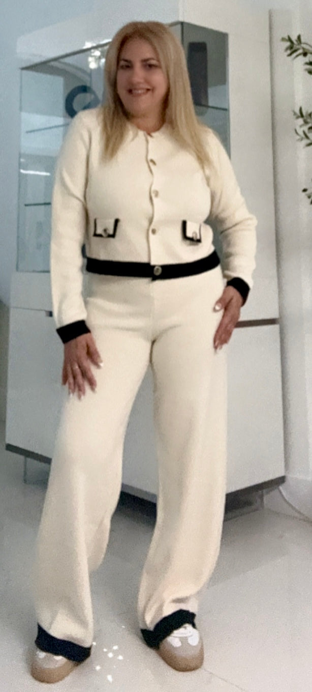 Top (SWEATER & PANTS)