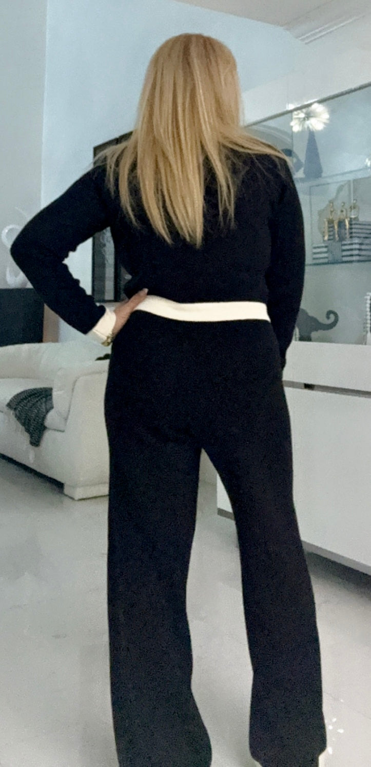SET (SWEATER & PANTS)