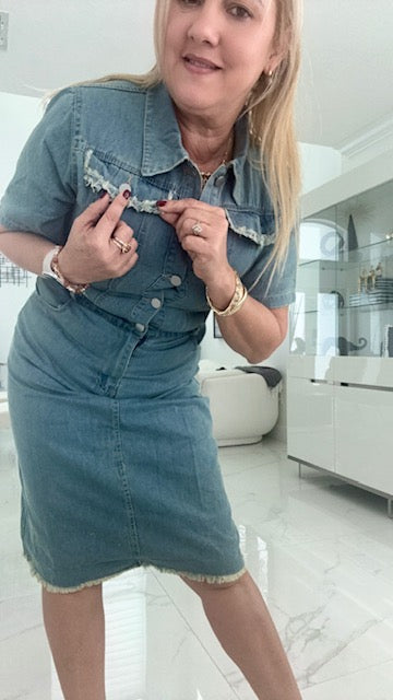 SHORT SLEEVE BUTTON UP BELT DENIM MIDI DRESS