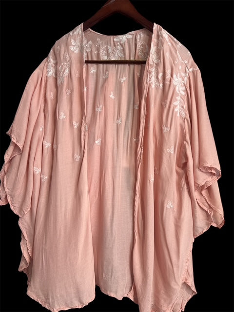 EMBROIDERED FLORAL OPEN KIMONO