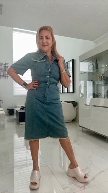 SHORT SLEEVE BUTTON UP BELT DENIM MIDI DRESS